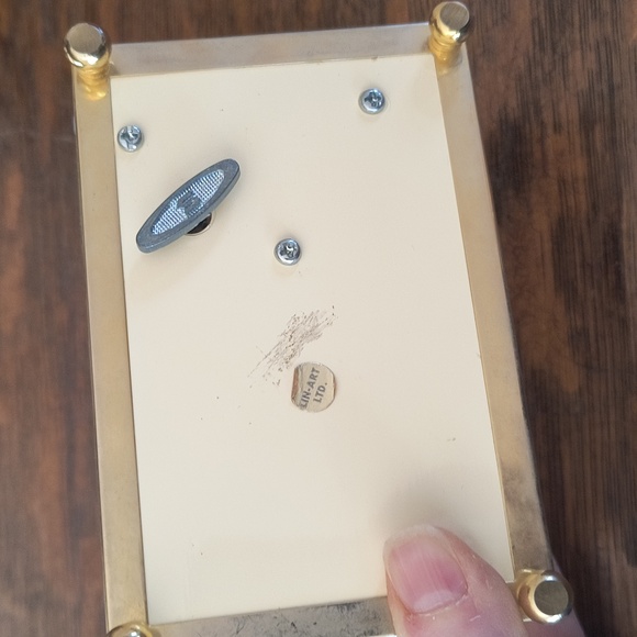 Vintage Etched Music Box - Picture 12 of 15